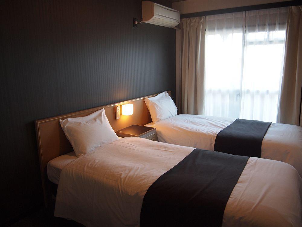 Hotel Livemax Osaka Namba מראה חיצוני תמונה