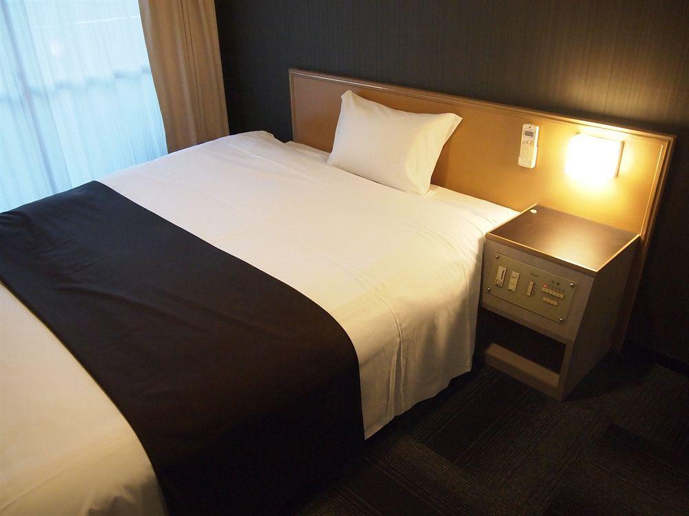 Hotel Livemax Osaka Namba מראה חיצוני תמונה