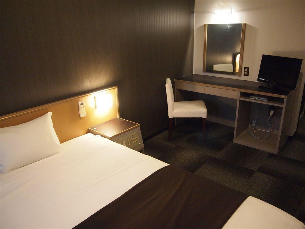 Hotel Livemax Osaka Namba מראה חיצוני תמונה
