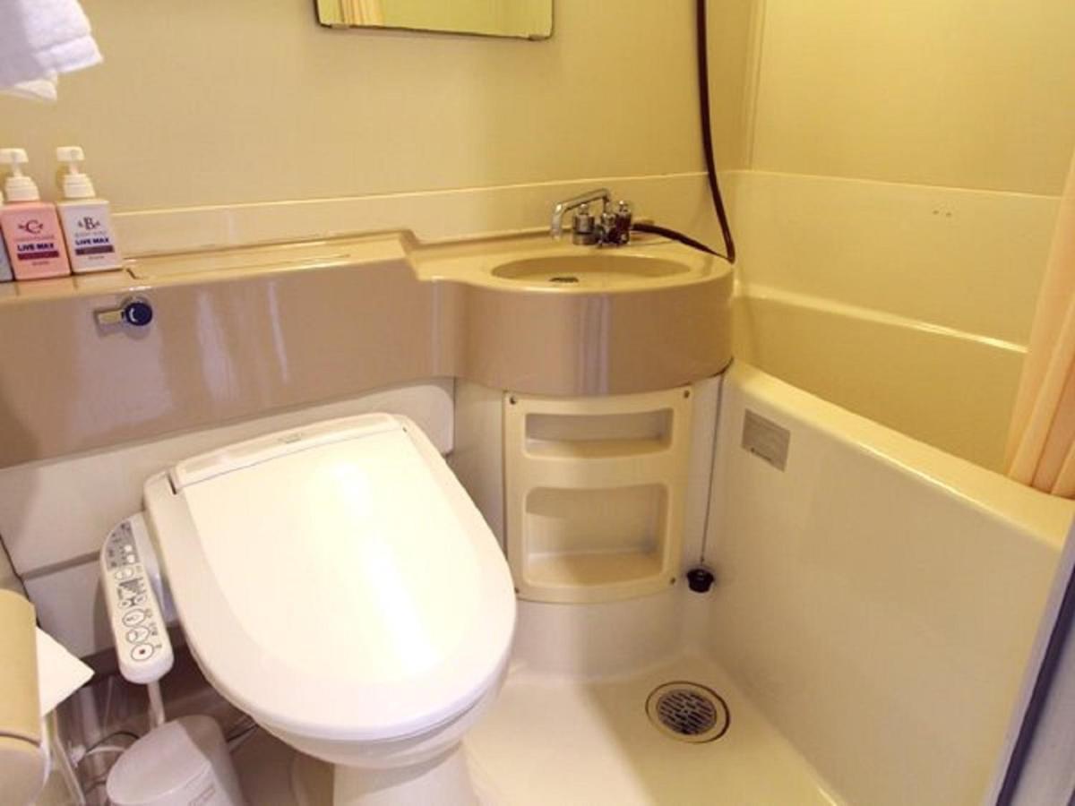 Hotel Livemax Osaka Namba מראה חיצוני תמונה