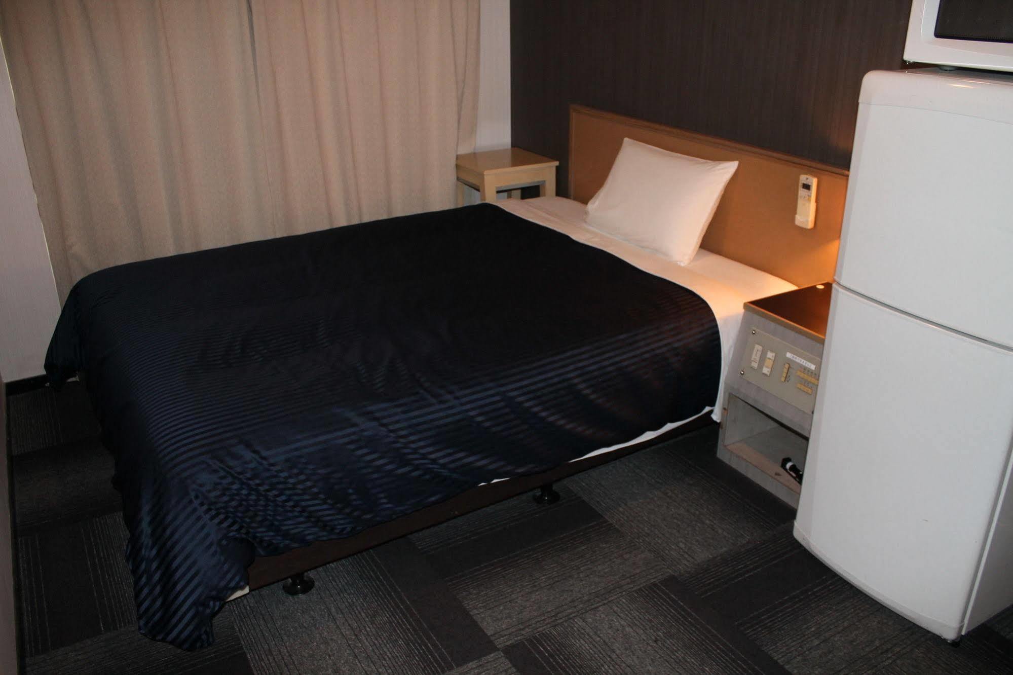 Hotel Livemax Osaka Namba מראה חיצוני תמונה