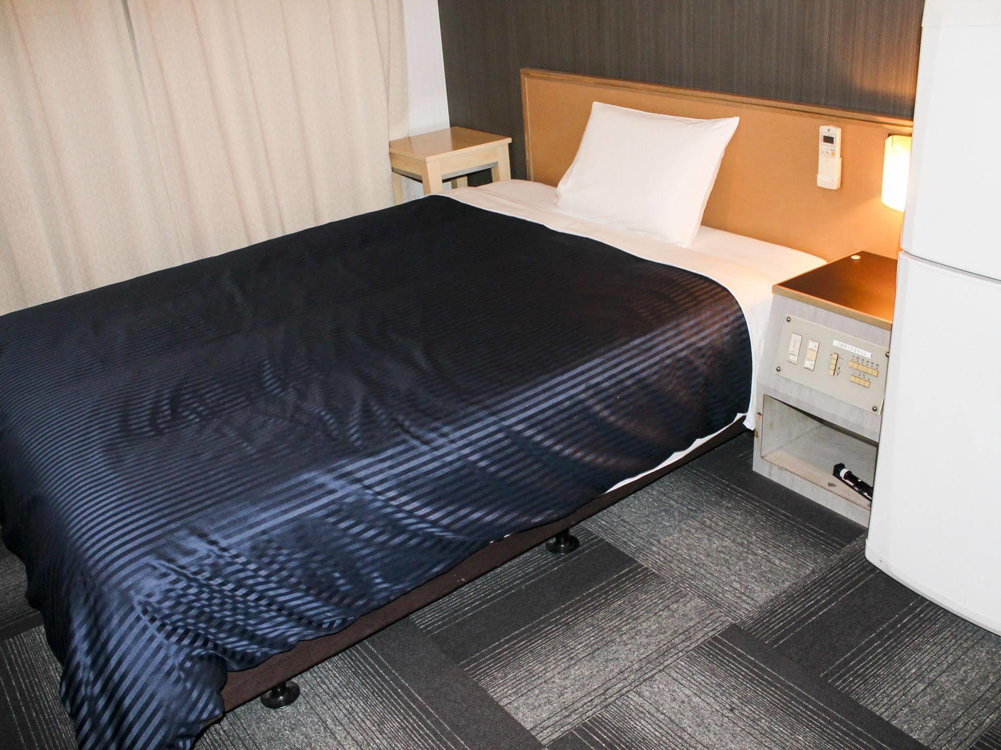 Hotel Livemax Osaka Namba מראה חיצוני תמונה