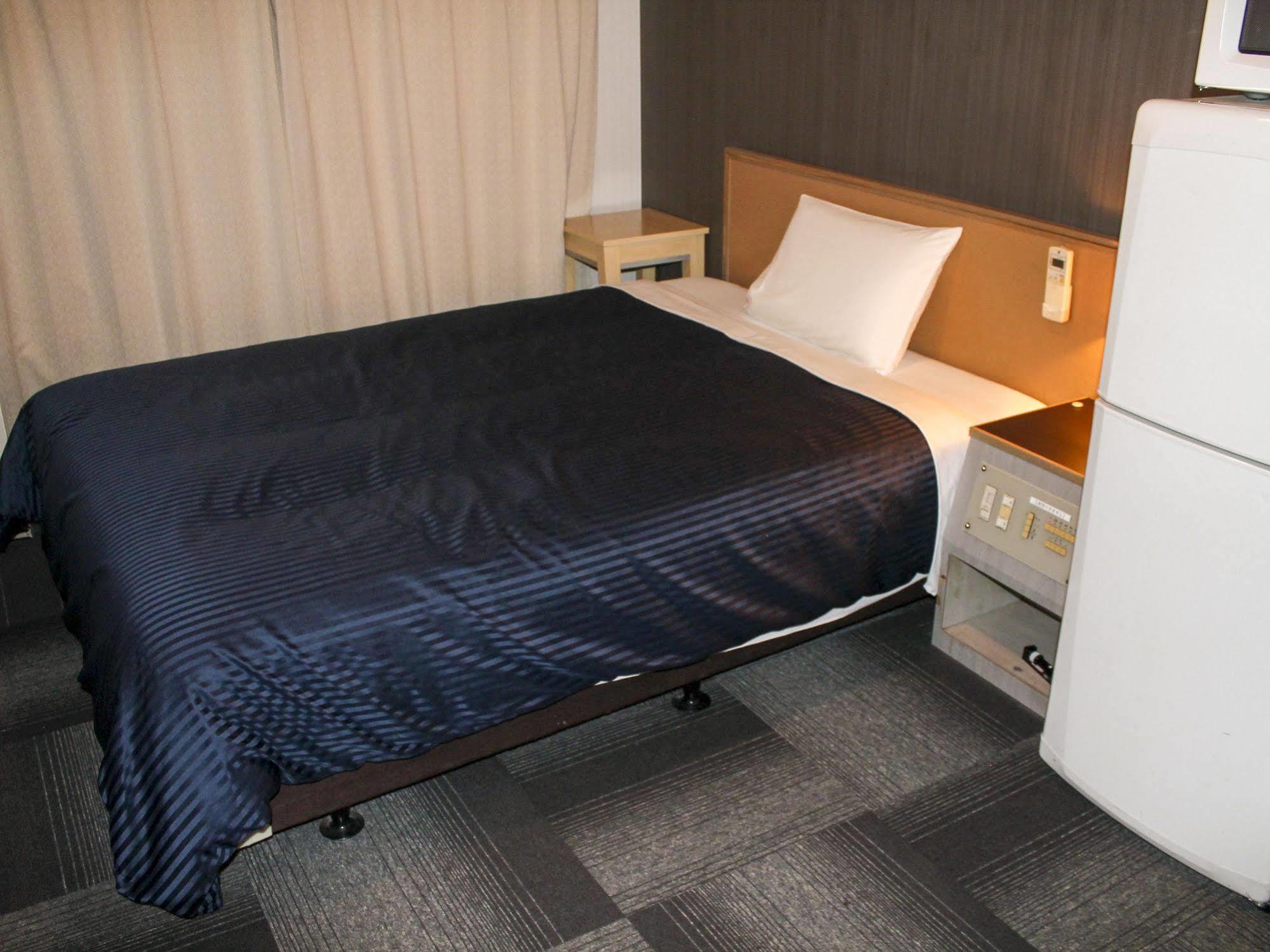 Hotel Livemax Osaka Namba מראה חיצוני תמונה